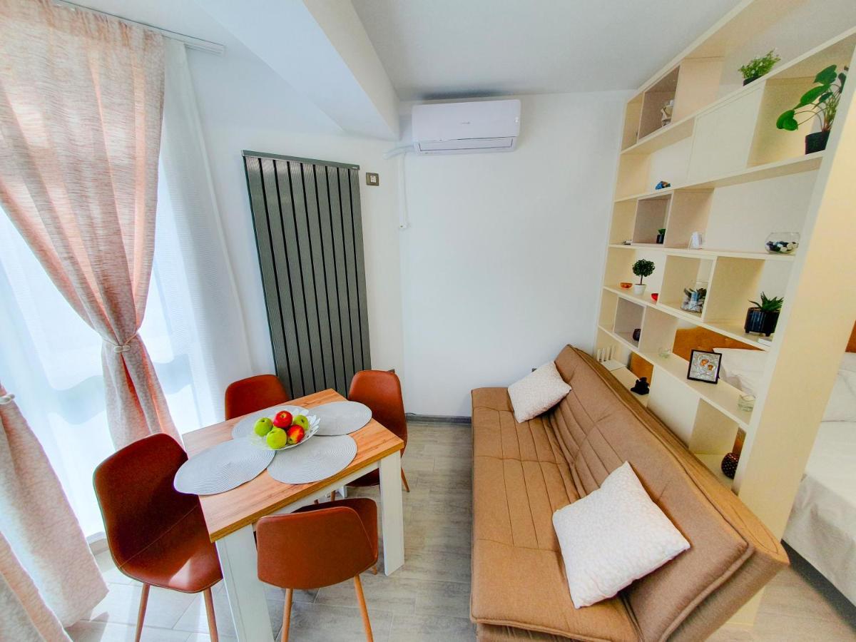 Cristalex Studio Aparthotel Pool & Spa Mamaia Nord Năvodari Eksteriør billede